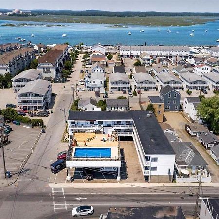 Hampton Harbor Motel エクステリア 写真