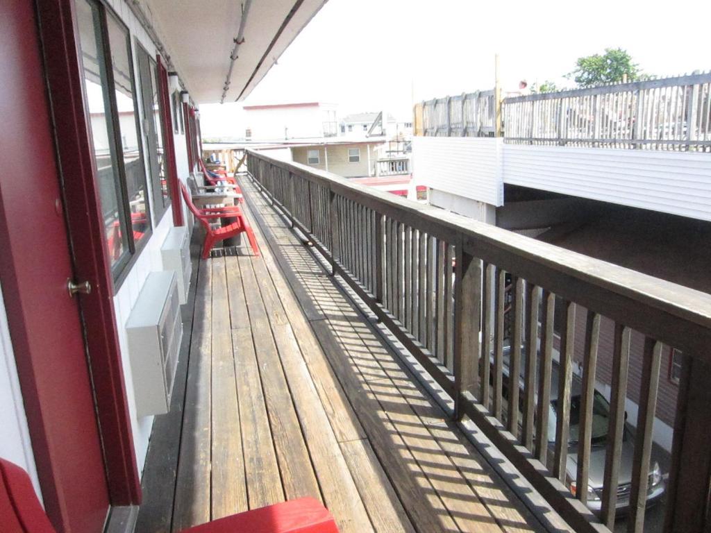 Hampton Harbor Motel エクステリア 写真
